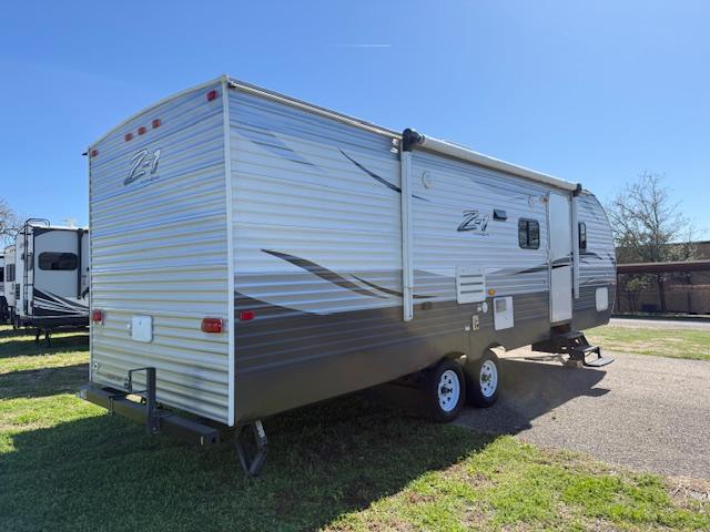 CrossRoads RV Z1  2016