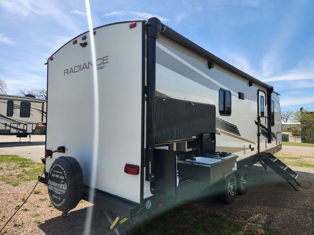 Cruiser RV Radiance  2021