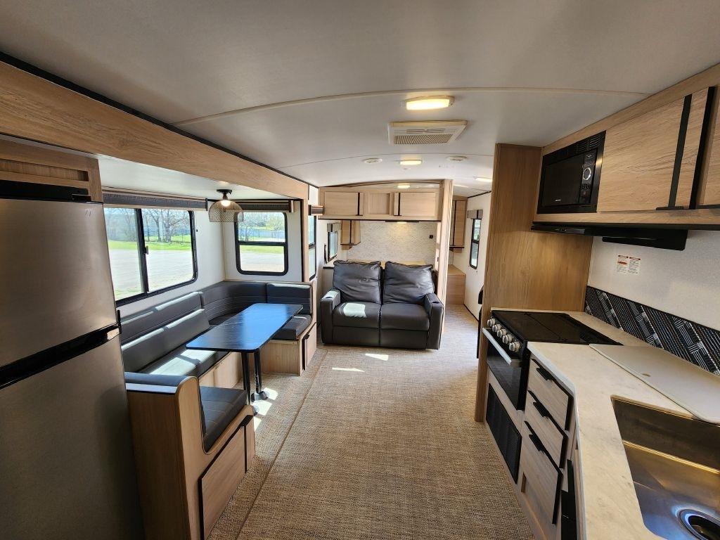 Cruiser RV Radiance  2021
