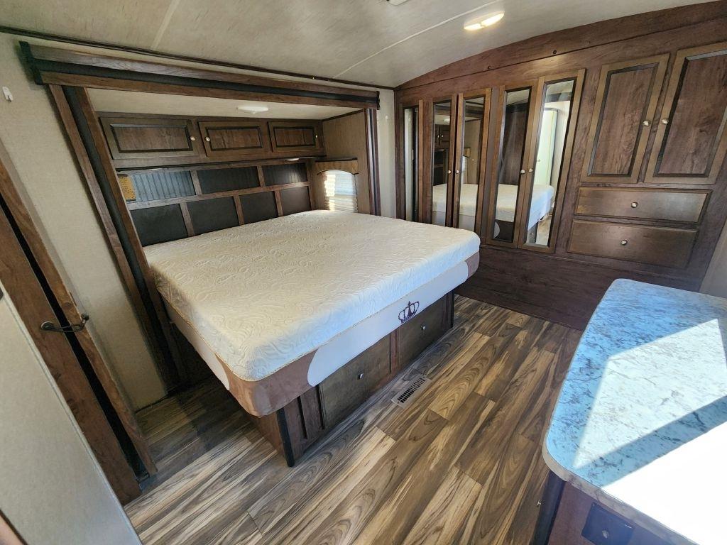 Cruiser RV MPG  2017