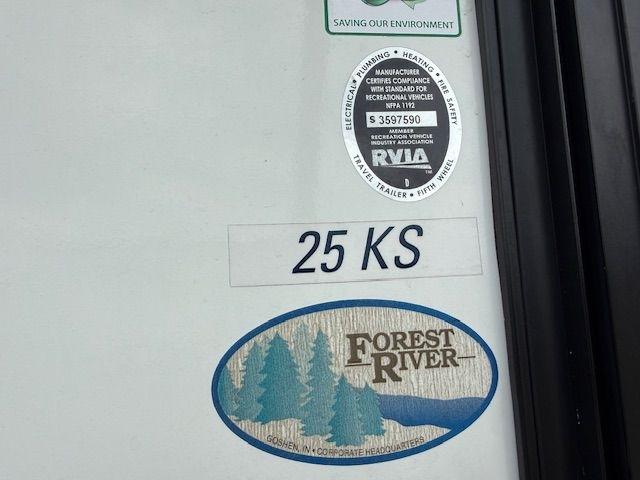 Forest River Unknown  2015