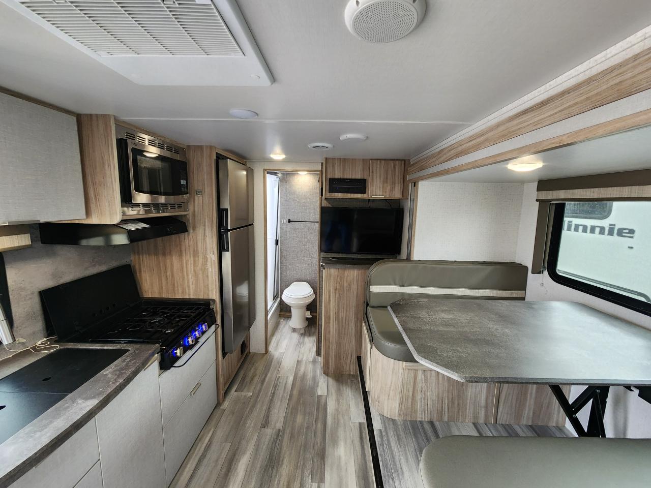 Winnebago Micro Minnie  2021