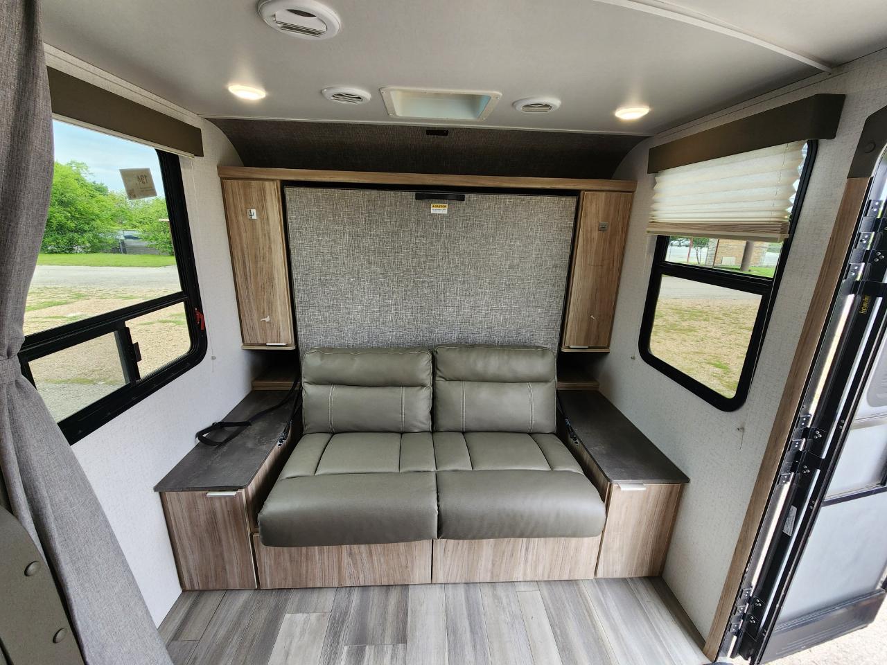 Winnebago Micro Minnie  2021