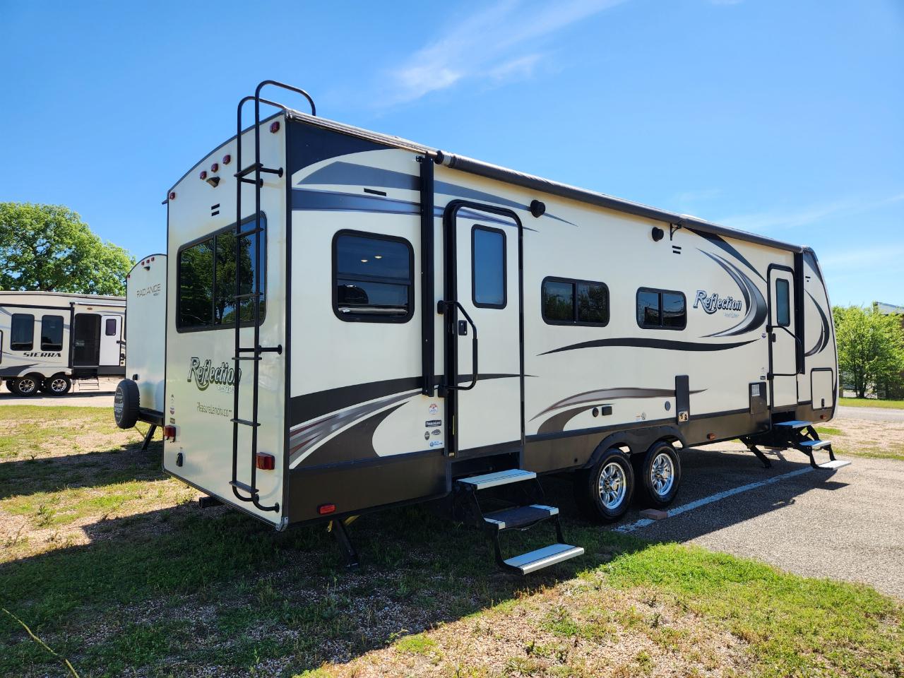 Grand Design Reflection  2019