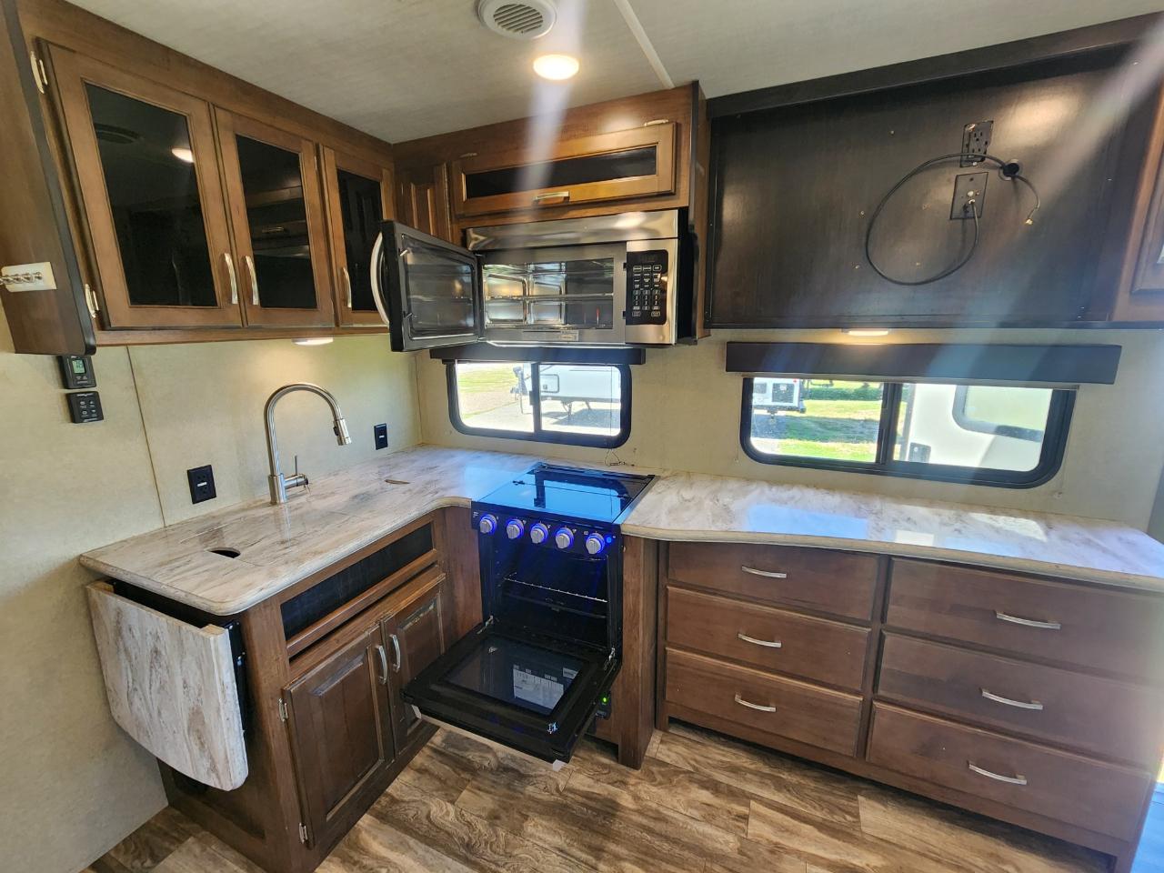 Grand Design Reflection  2019