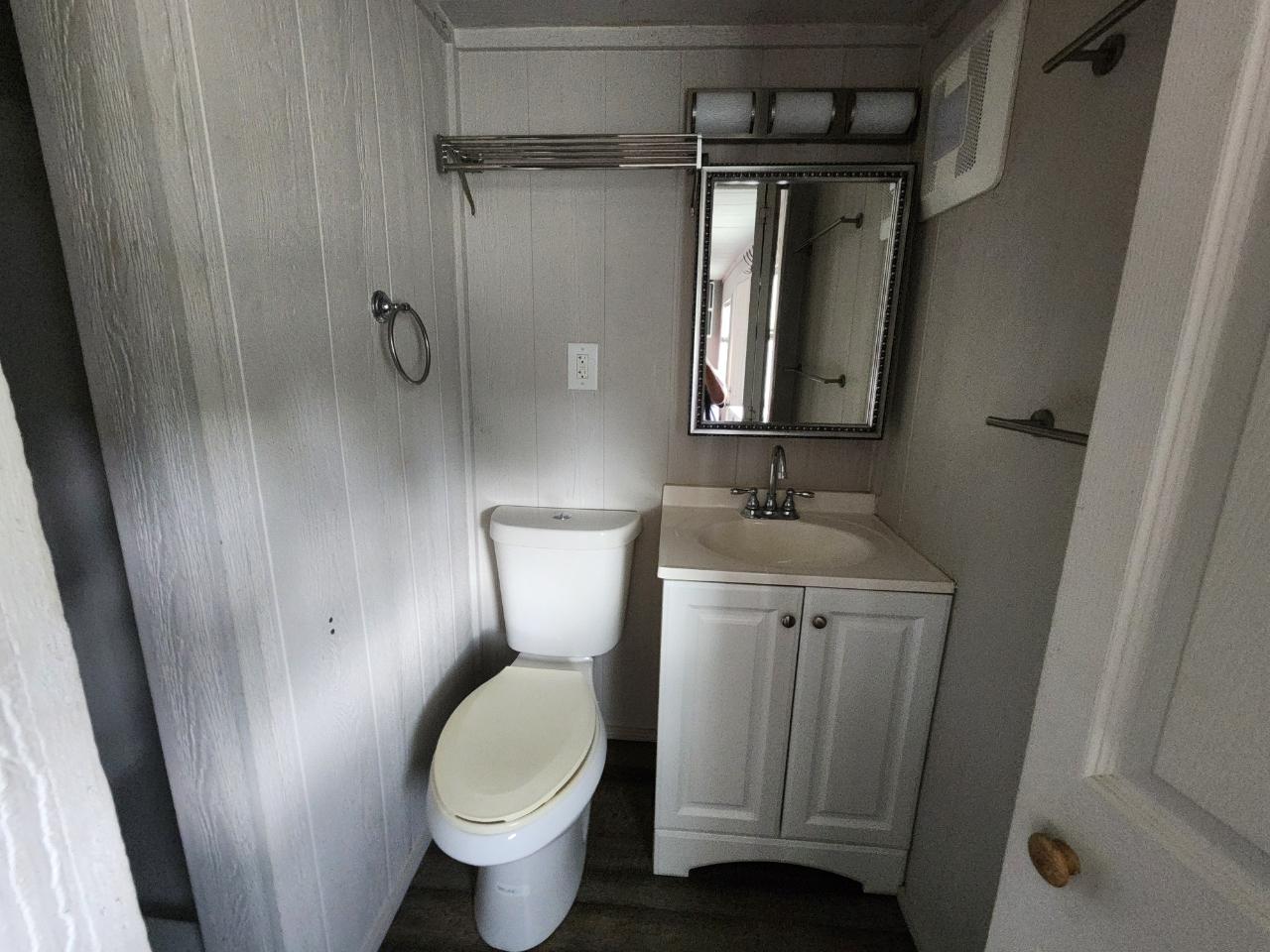 Carry-On Trailer Unknown  2021