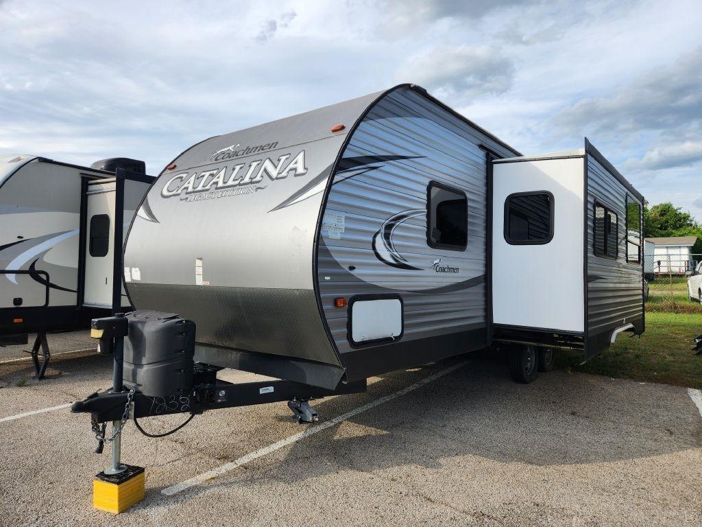 2017 Forest River Catalina 243 RBLSE