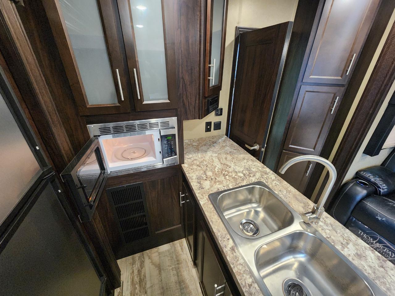 Forest River Hyper Lite XLR  2018