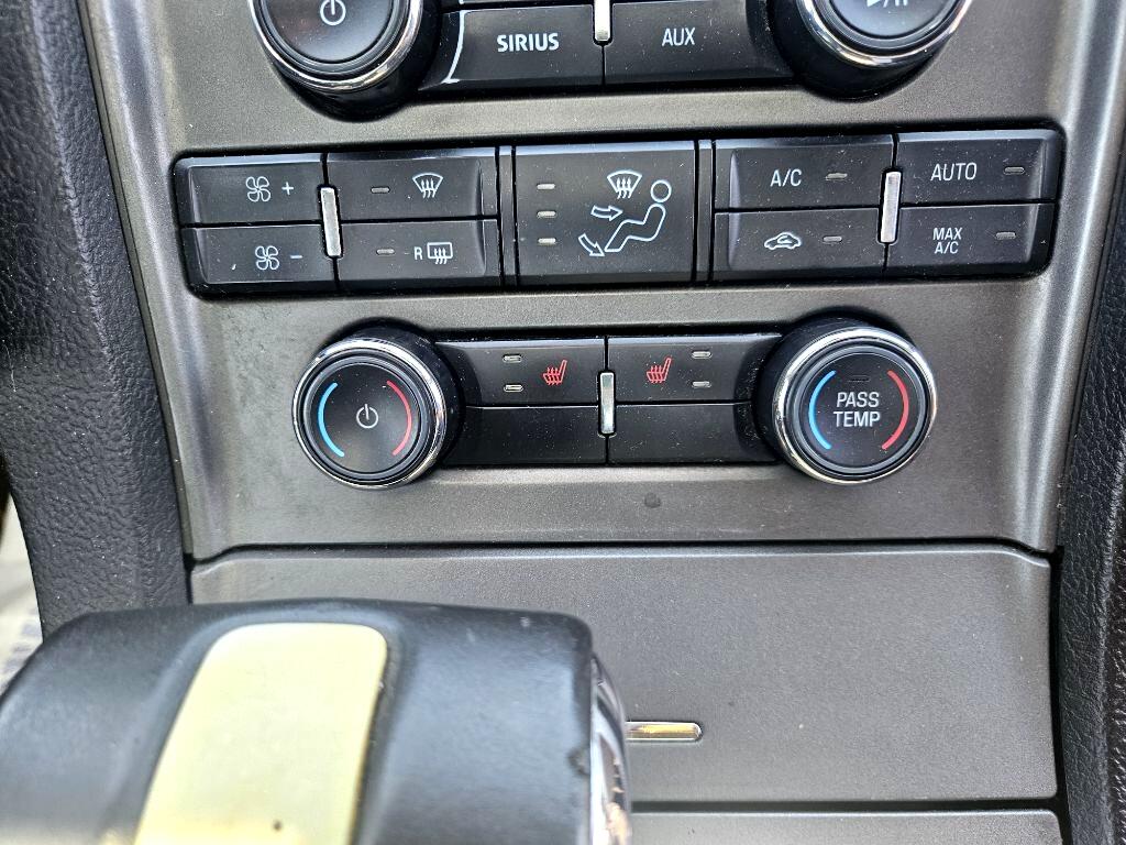 Ford Taurus SEL FWD 2011 Ford Taurus SEL FWD 2011