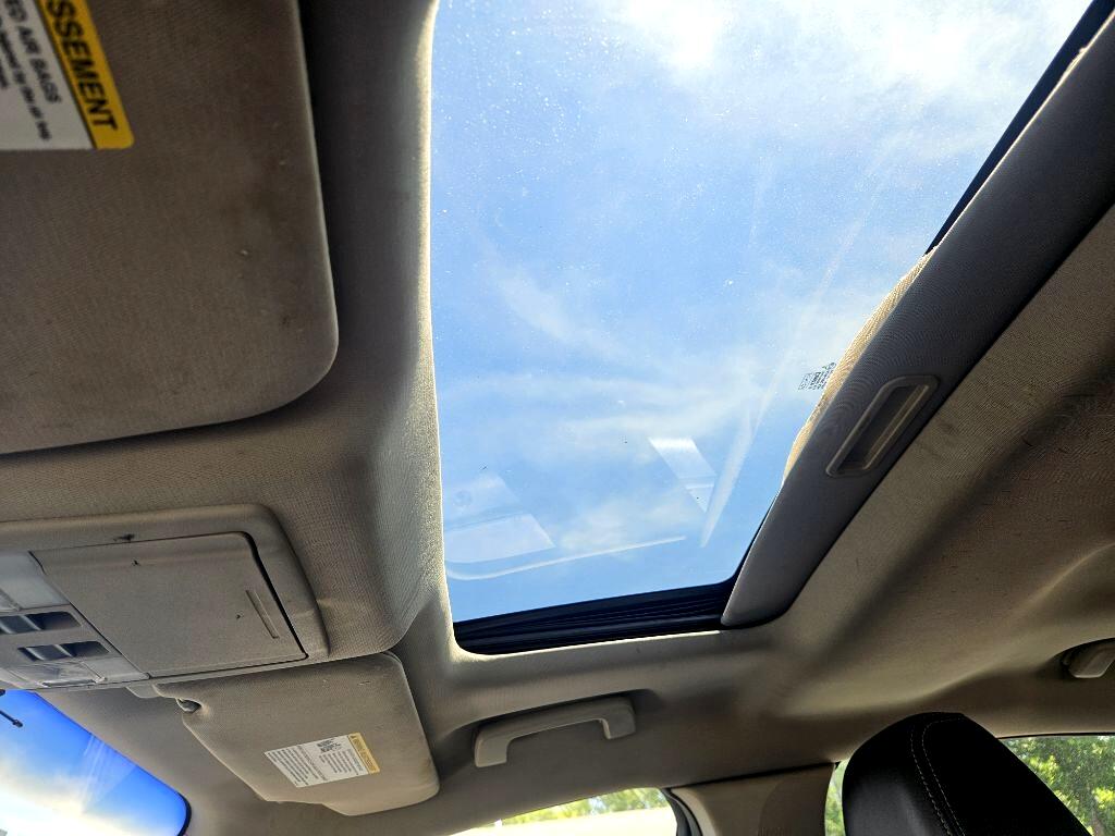 Ford Taurus SEL FWD 2011 Ford Taurus SEL FWD 2011