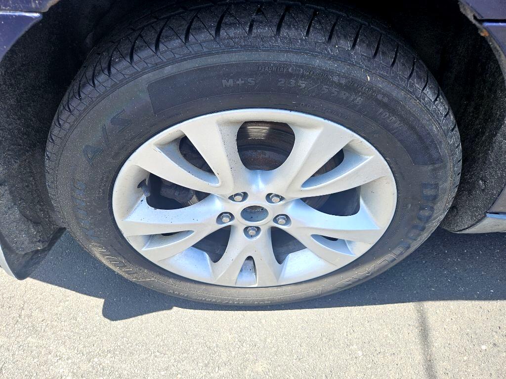 Ford Taurus SEL FWD 2011 Ford Taurus SEL FWD 2011