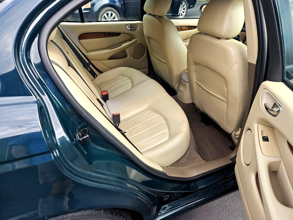 Jaguar X-Type 3.0 Sedan 2006 Jaguar X-Type 3.0 Sedan 2006