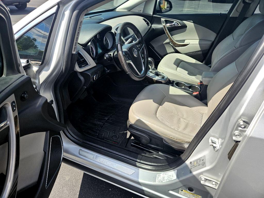 Buick Verano Base 2012 Buick Verano Base 2012
