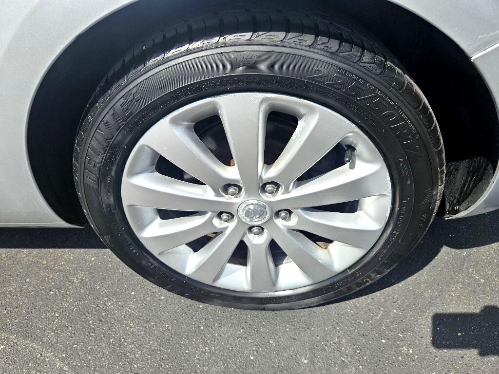 Buick Verano Base 2012 Buick Verano Base 2012