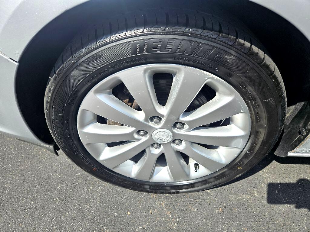 Buick Verano Base 2012 Buick Verano Base 2012