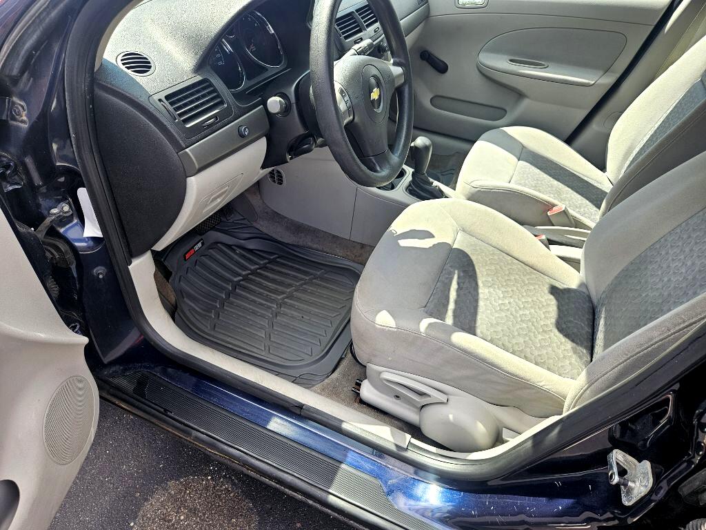 Chevrolet Cobalt LS Sedan 2009 Chevrolet Cobalt LS Sedan 2009