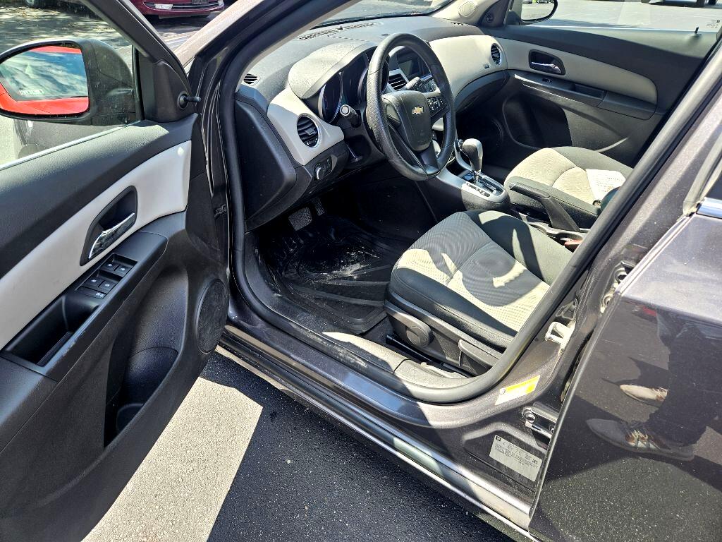Chevrolet Cruze 2LS 2011 Chevrolet Cruze 2LS 2011