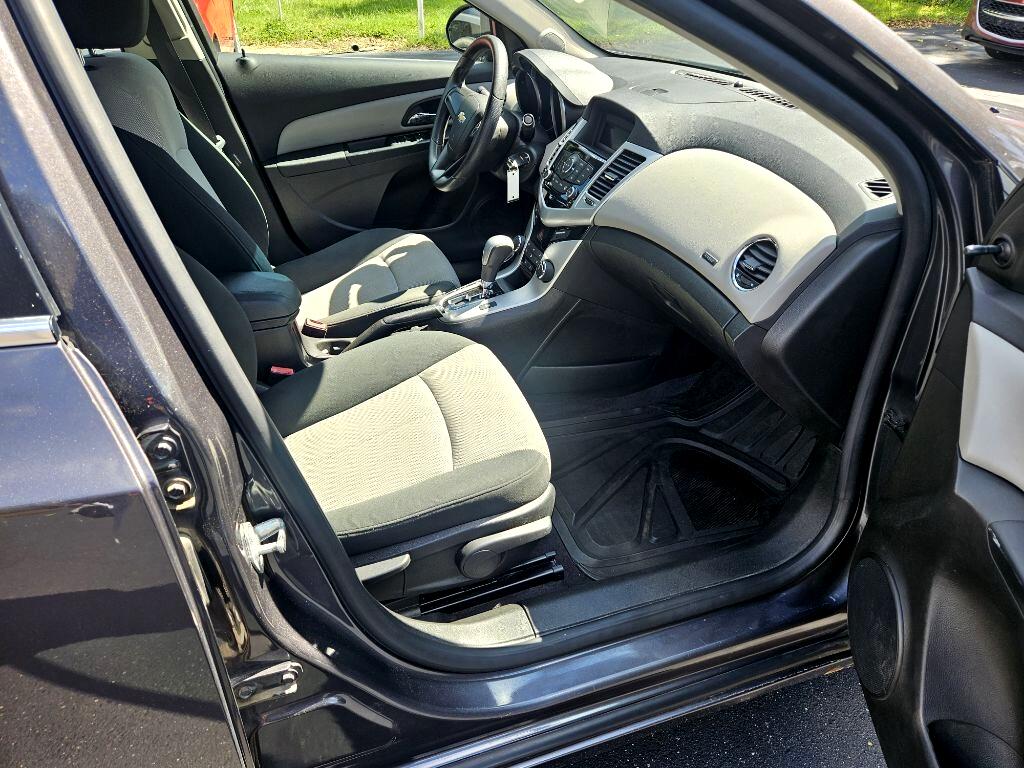 Chevrolet Cruze 2LS 2011 Chevrolet Cruze 2LS 2011