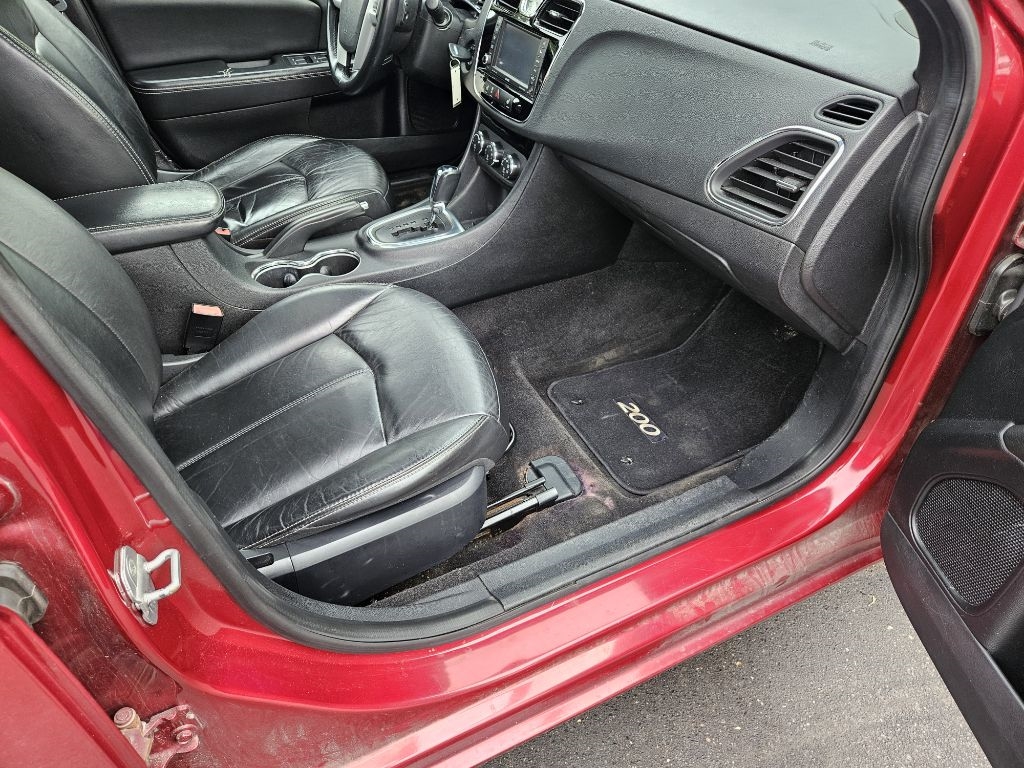 Chrysler 200 Limited 2012 Chrysler 200 Limited 2012