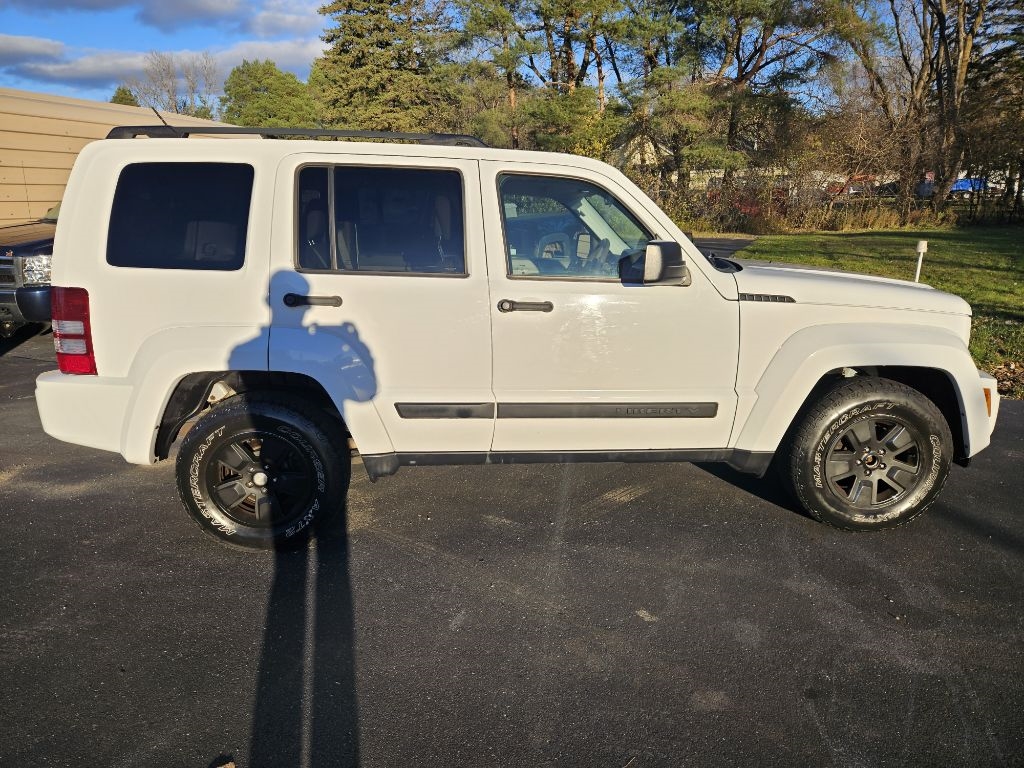Jeep Liberty Sport 4WD 2012