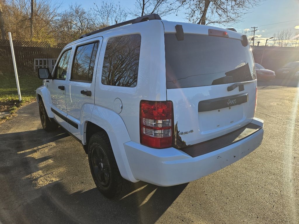 Jeep Liberty Sport 4WD 2012