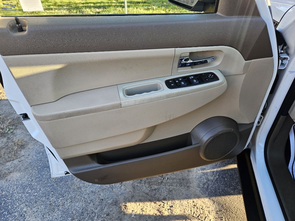 Jeep Liberty Sport 4WD 2012