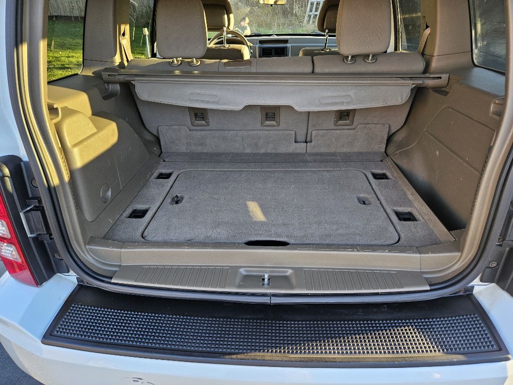 Jeep Liberty Sport 4WD 2012