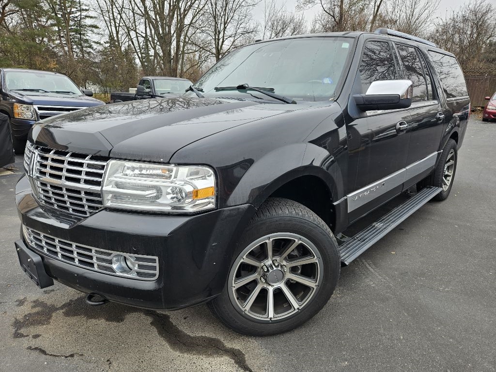 Lincoln Navigator L 4WD 2011