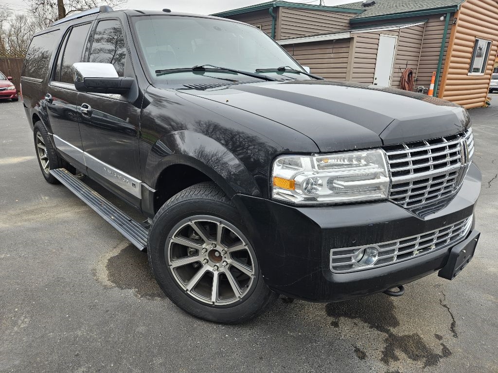 Lincoln Navigator L 4WD 2011