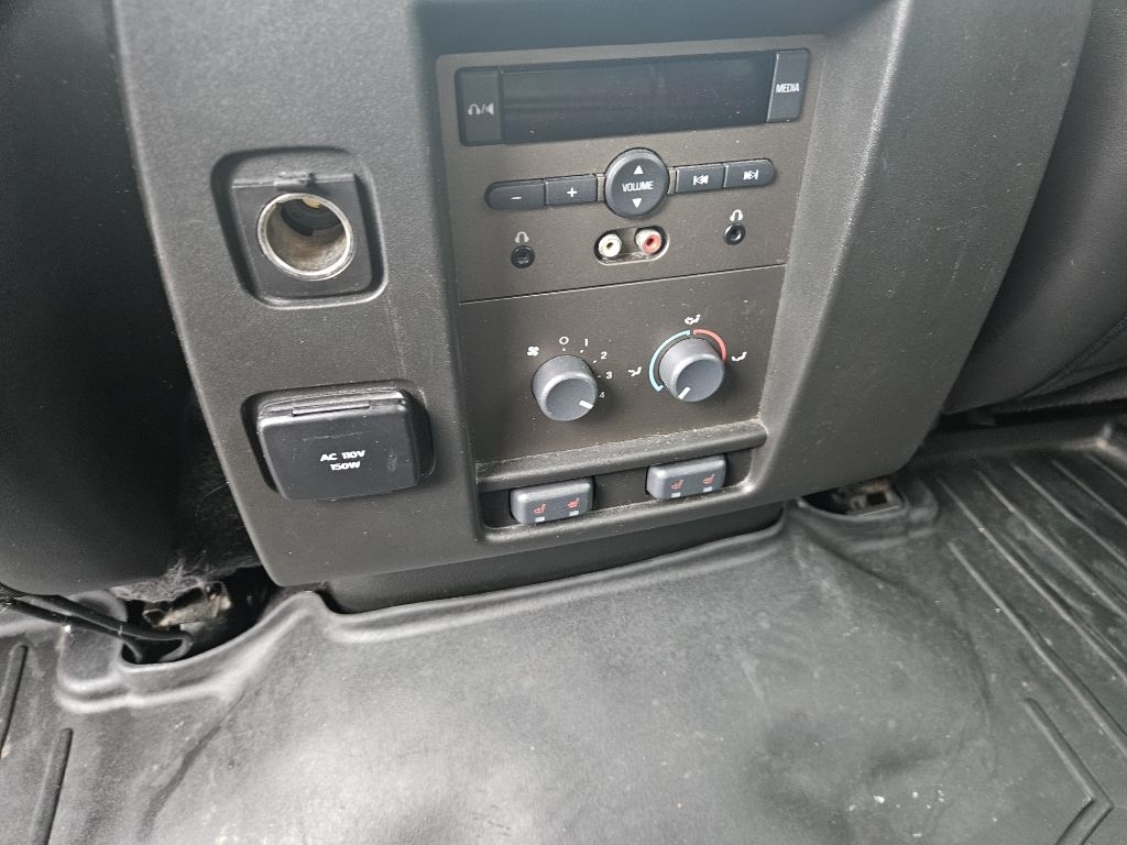 Lincoln Navigator L 4WD 2011