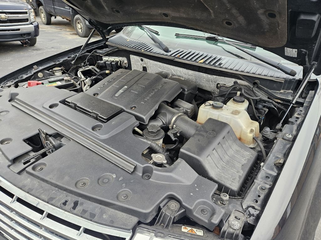 Lincoln Navigator L 4WD 2011