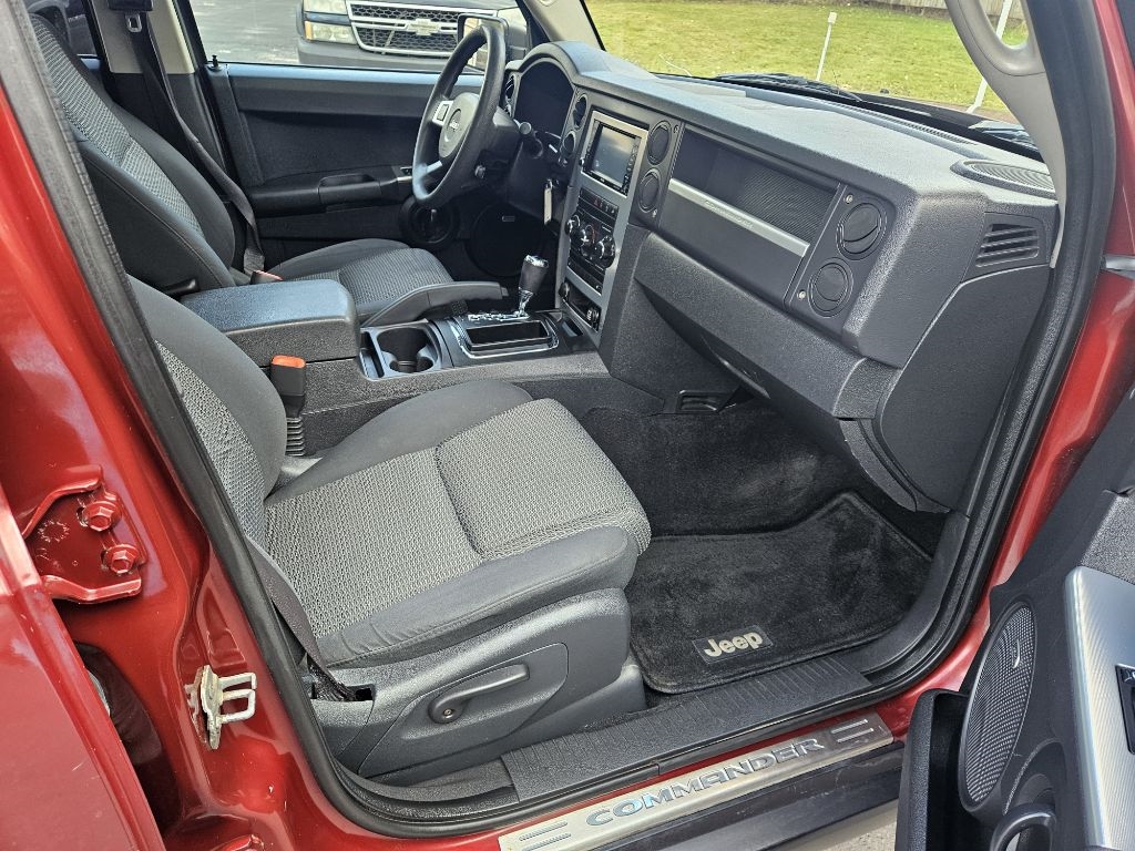 Jeep Commander Sport 4WD 2008