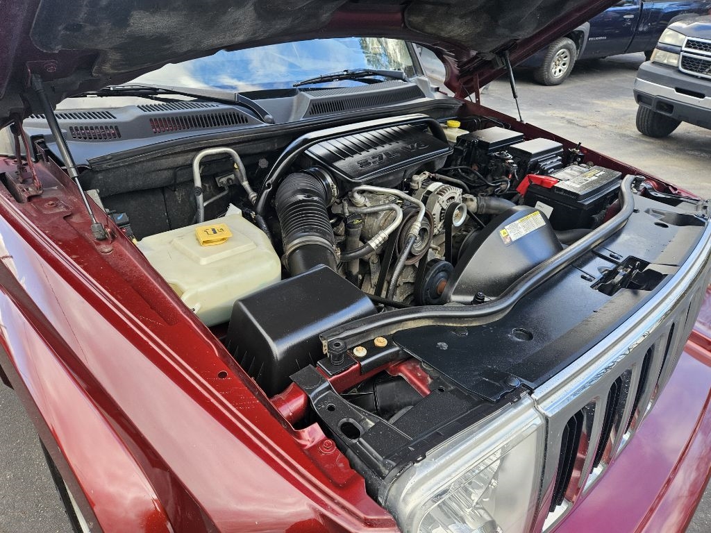 Jeep Commander Sport 4WD 2008