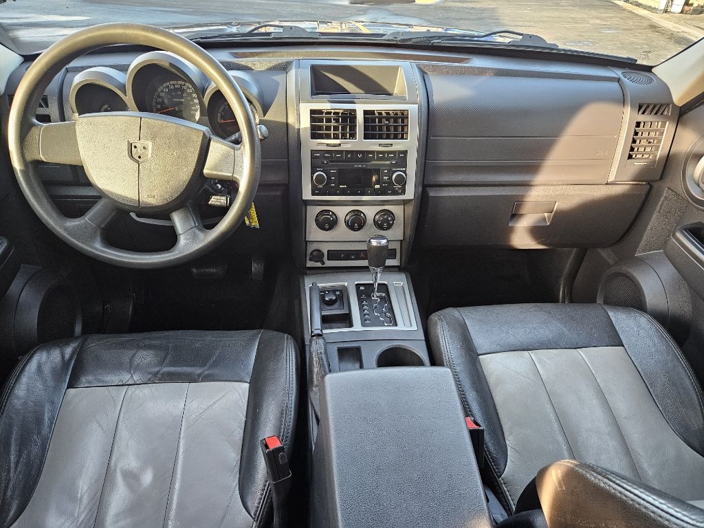 Dodge Nitro SXT 4WD 2008