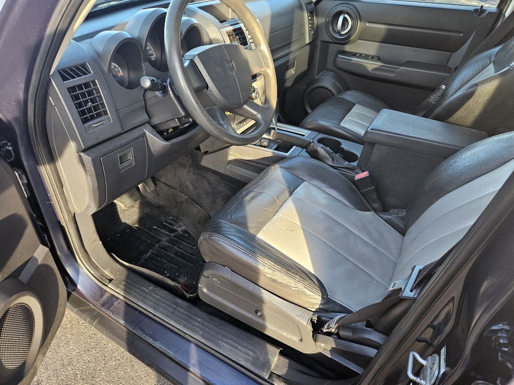 Dodge Nitro SXT 4WD 2008