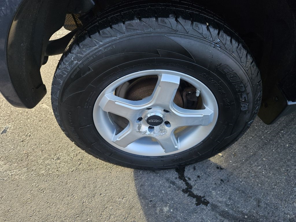 Dodge Nitro SXT 4WD 2008