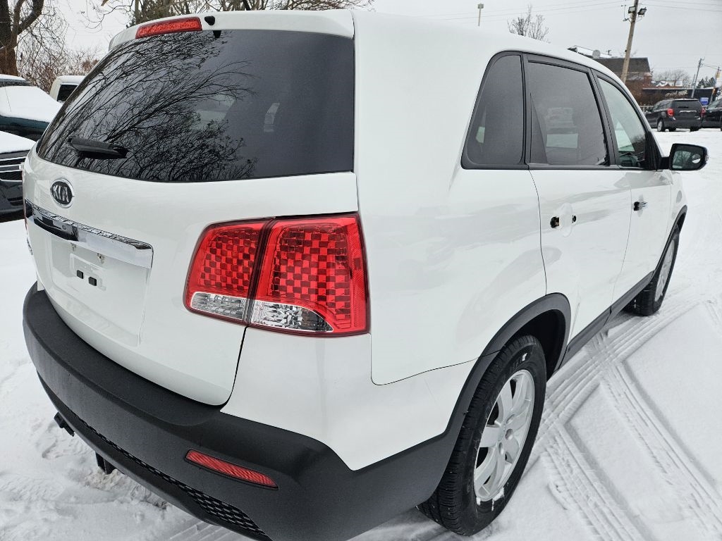 Kia Sorento LX 2WD 2012