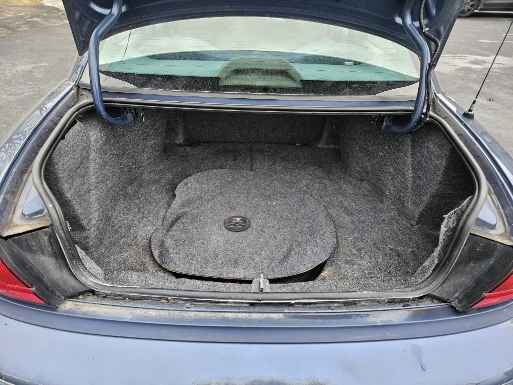 Chevrolet Lumina Sedan 1997