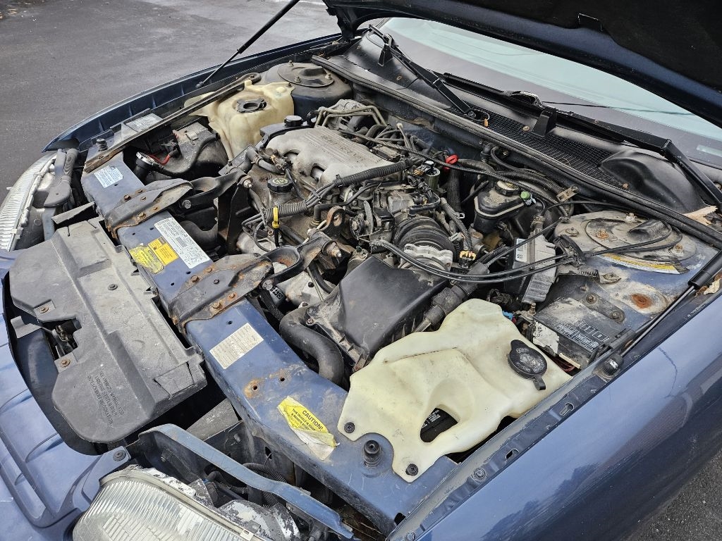 Chevrolet Lumina Sedan 1997