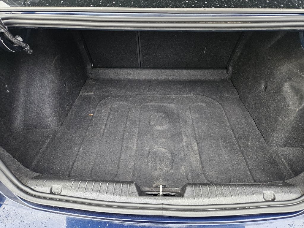 Chevrolet Cruze 1LT 2011