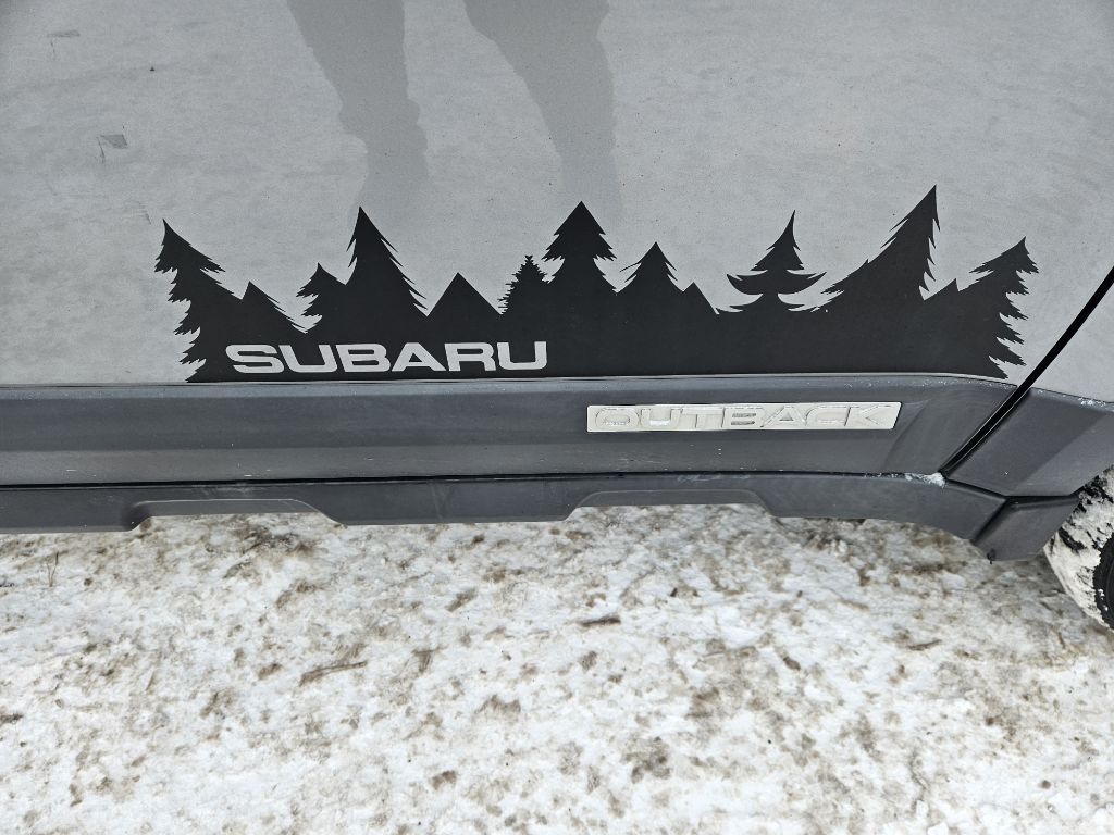 Subaru Outback 2.5i Limited 2010