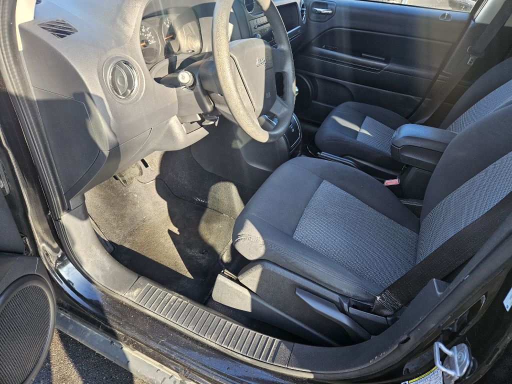 Jeep Compass Sport FWD 2009