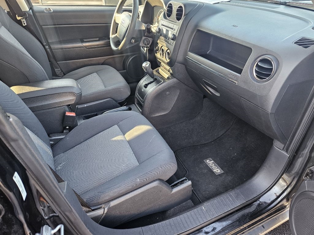 Jeep Compass Sport FWD 2009