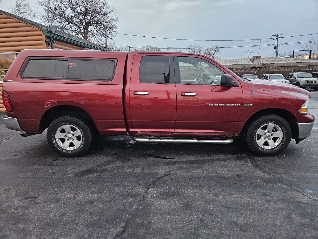 Dodge 1500 SLT Quad Cab 4WD 2011
