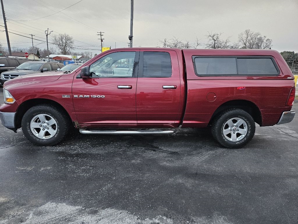 Dodge 1500 SLT Quad Cab 4WD 2011