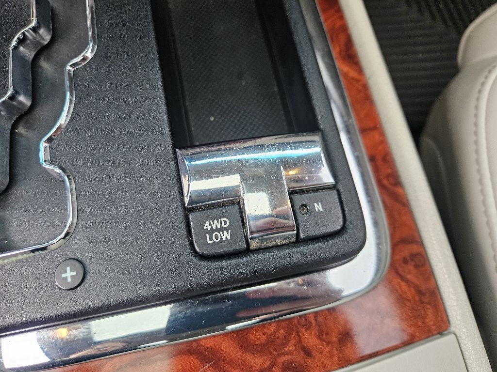 Jeep Commander Limited 4WD 2007