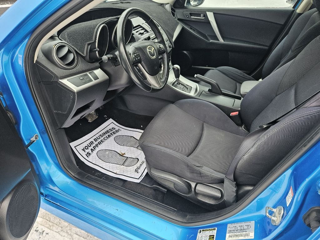 Mazda MAZDA3 s Sport 5-Door 2010