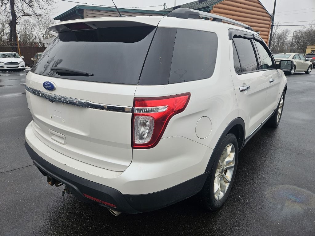 Ford Explorer XLT FWD 2011