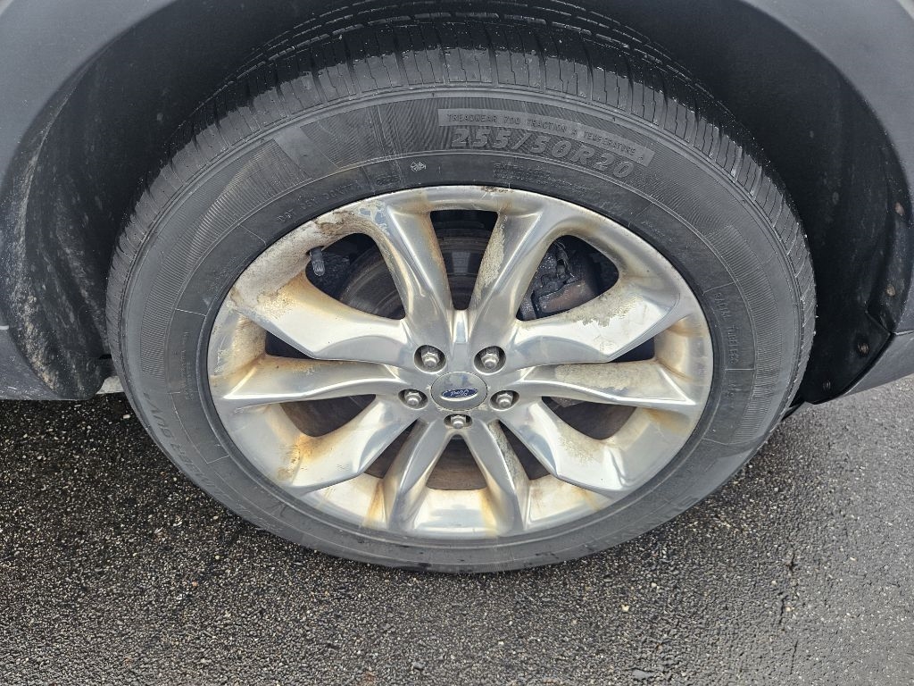 Ford Explorer XLT FWD 2011