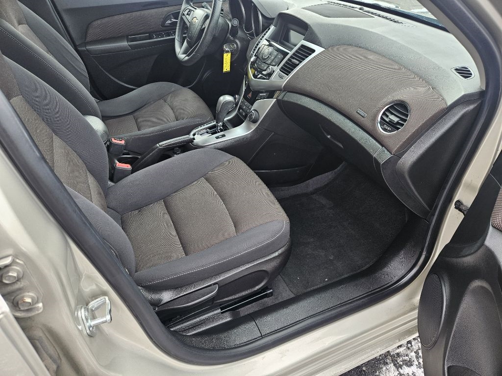 Chevrolet Cruze 1LT Auto 2015